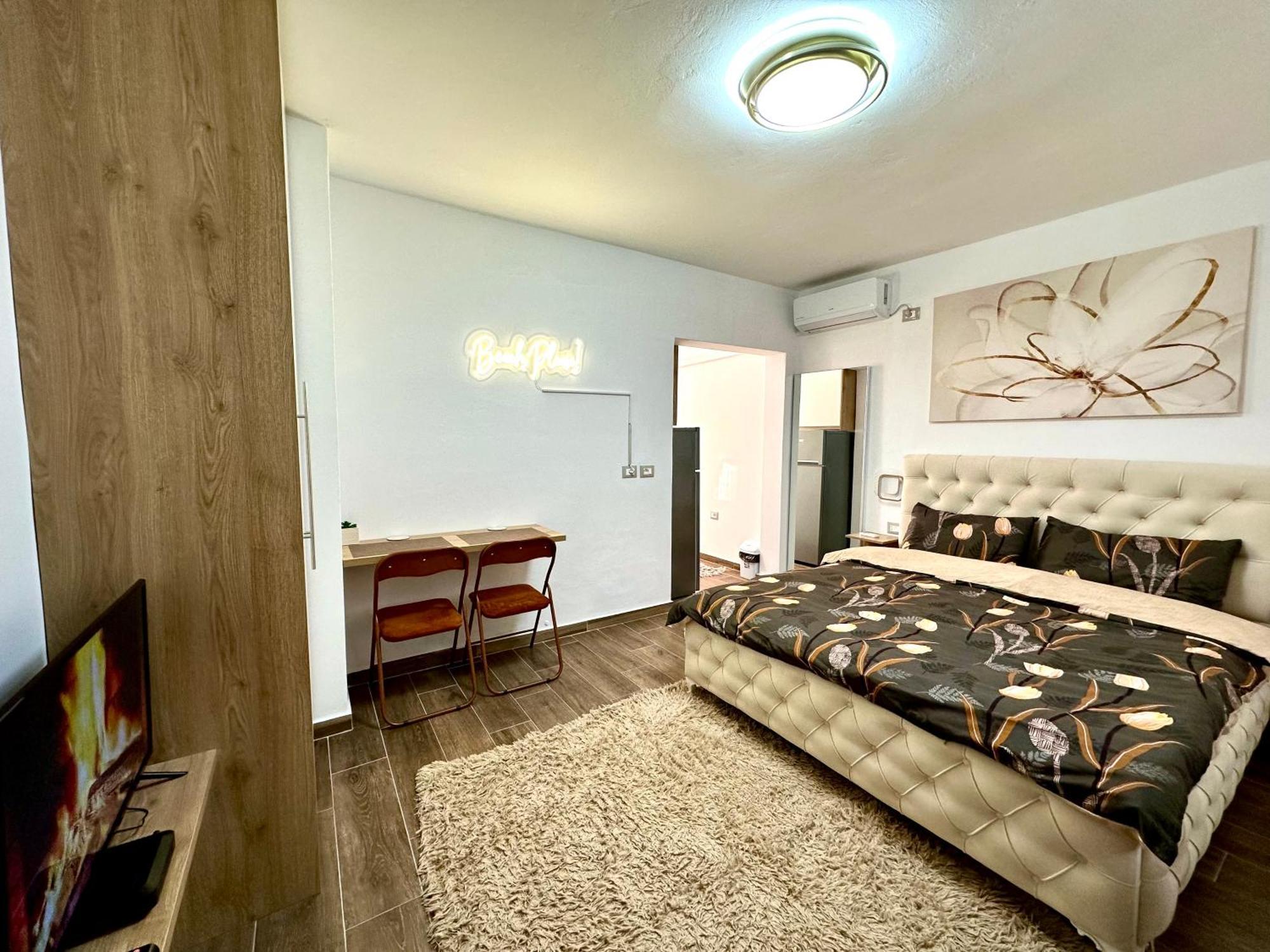 K&T Boulevard Studio Saranda Екстер'єр фото
